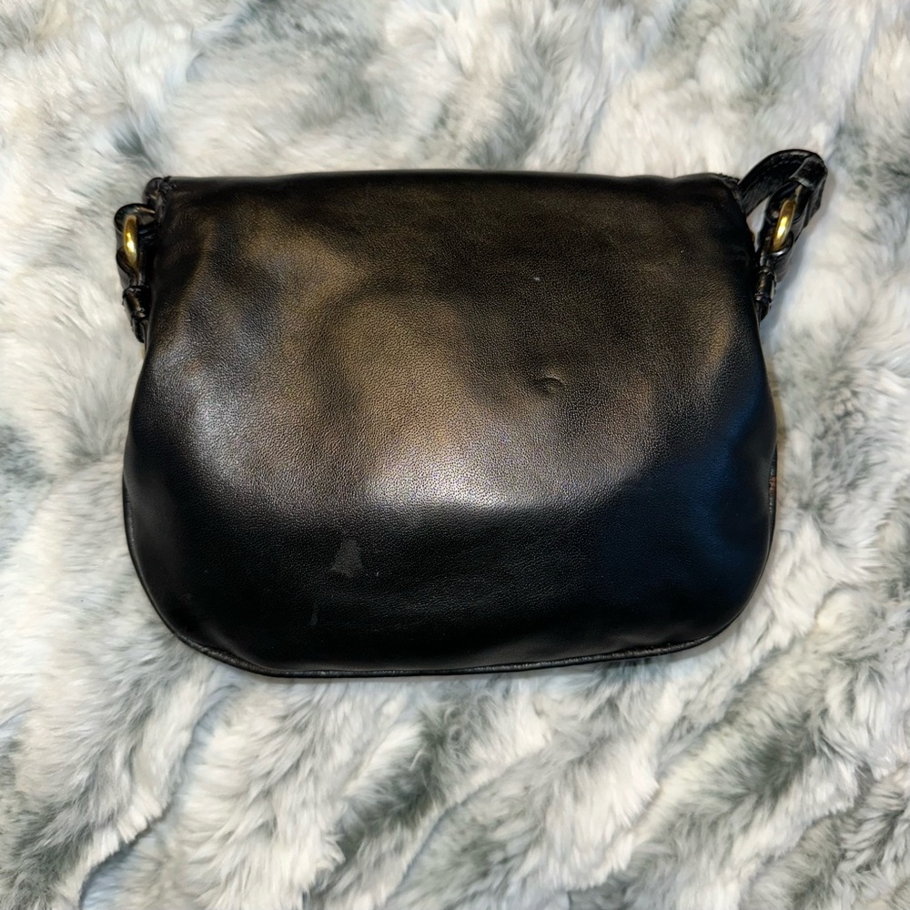 Marc By Marc Jacobs Black Leather Crossbody Bag with Gold Accent - Picture 3 of 7